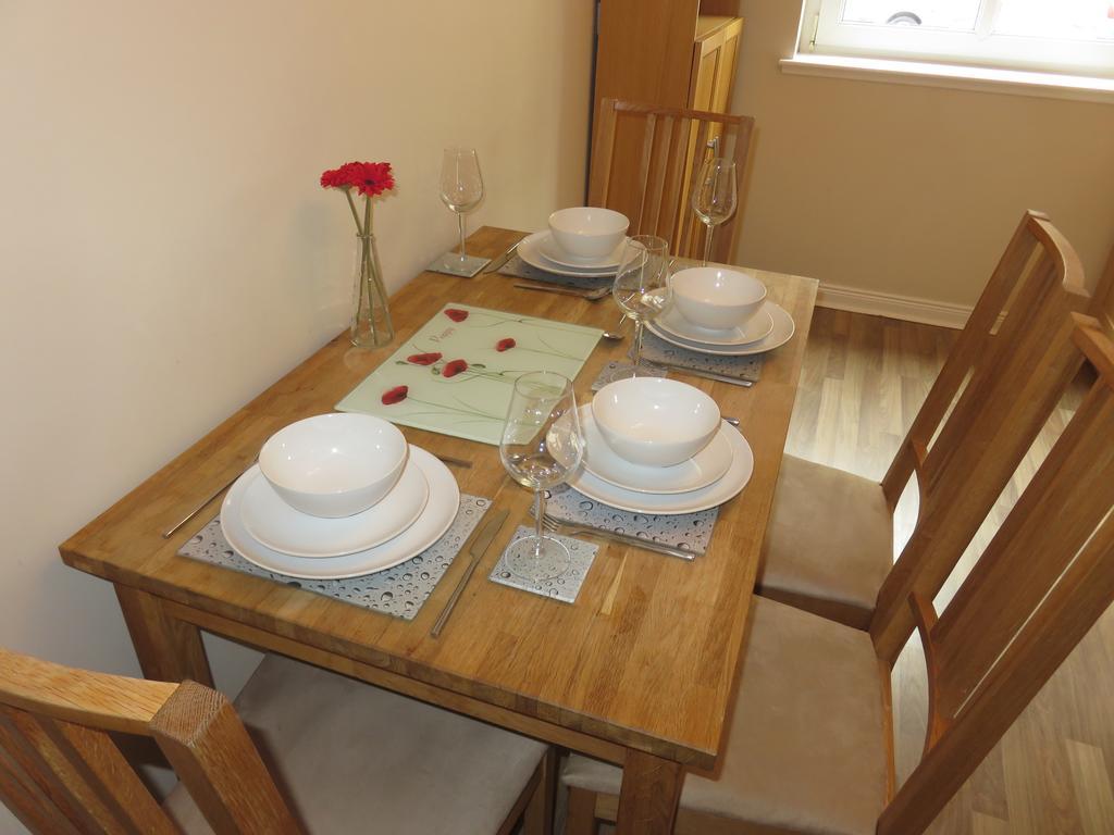 Waverley Park Apartment エディンバラ 部屋 写真